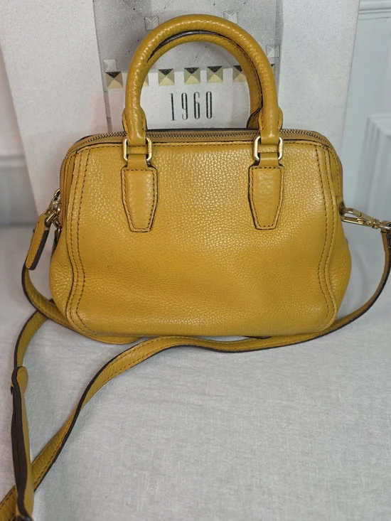 MCM Mustard Yellow Pebbled Leather Crossbody Satchel w/ COA - Picture 3 of 14